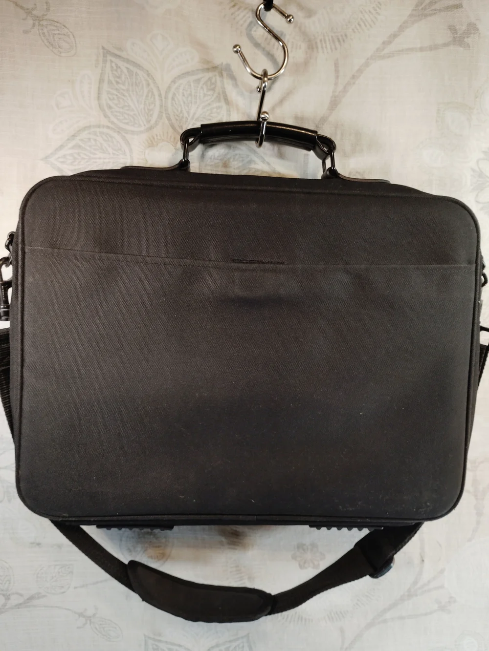 Targus Black Men's Laptop/Messenger /Briefcase Bag
